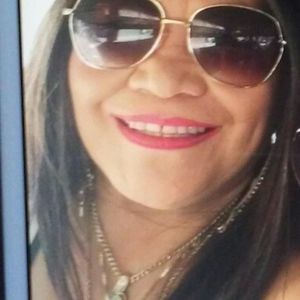 Meet your Posher, Yolanda